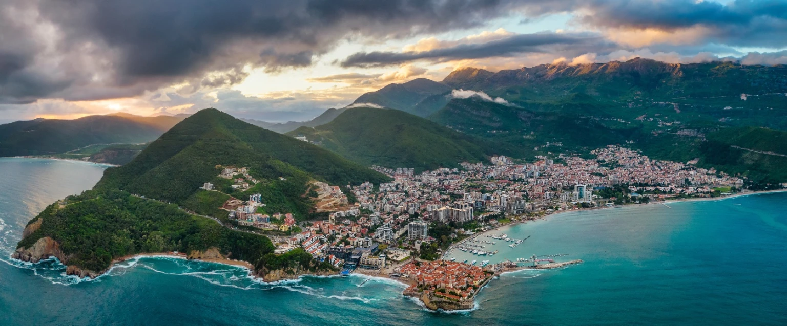 Adriyatik Kıyıları Budva Turu AJet Hava Yolları 