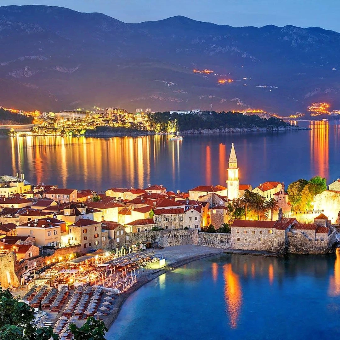 Adriyatik Kıyıları Budva Turu AJet Hava Yolları 