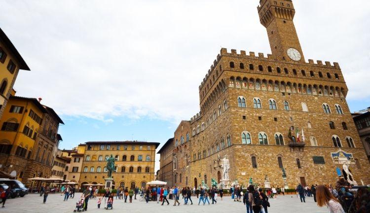 Ramazan Bayramı Dönemi Büyük İtalya Ekspres Turu (16 Mart 2026) PGS ile 5 gece (FCO-VCE) Roma (2) - Floransa (2) - Venedik (1)