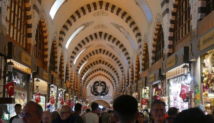 05 Nisan Pazar İstanbul Saraylar ve Tarihi Yarımada Turu