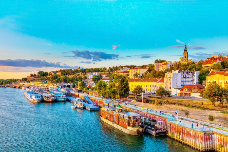 Trabzon Çıkışlı  Kosovalı Büyük Balkanlar Turu (7 Gece 8 Gün) (Tuzla (Bosna Hersek) Gidiş)