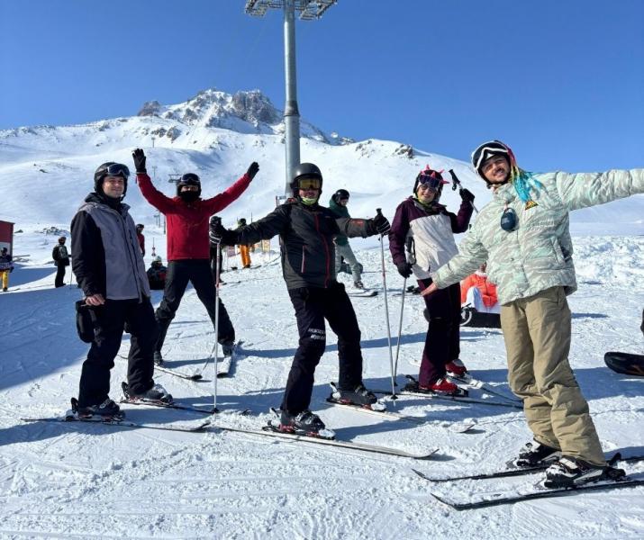 Eğitim - Hafta İçi 5 Gün | Erciyes Kayak ve Snowboard Paketi