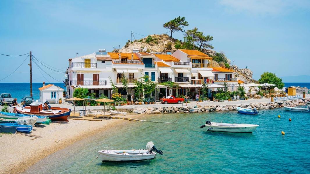 EGE’NİN GİZLİ CENNETİ SAMOS ADASI TURU 4 GECE 5 GÜN - KUŞADASI HAREKETLİ