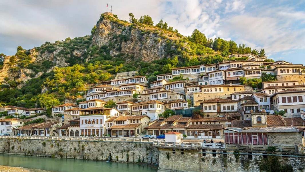 Otobüs İle Balkan İncileri -  6 Gece Konaklamalı