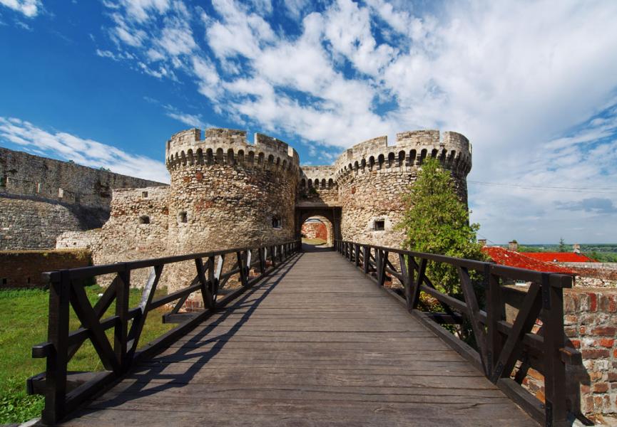 İzmir Çıkışlı Belgrad Turu | 3 Gece 4 Gün AJet Havayolları ile
