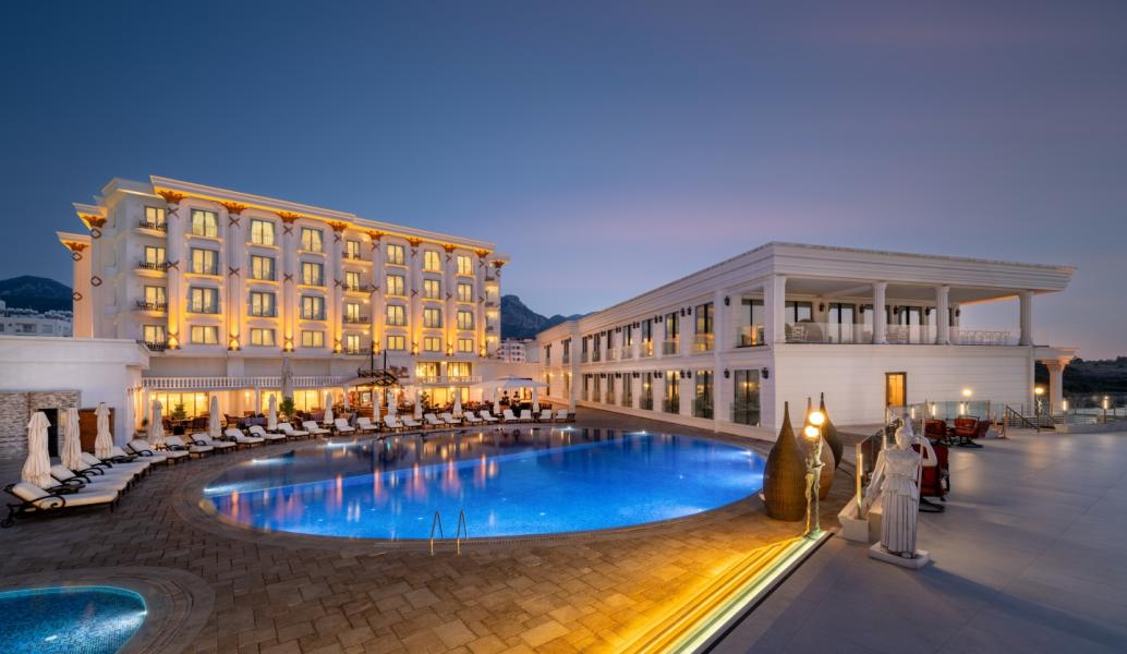 Kıbrıs 2025 Son Fırsatlar 5* Les Ambassadeurs Konaklama
