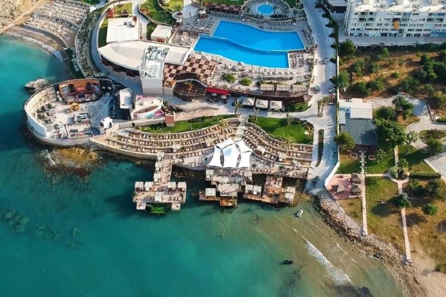 Kıbrıs Yıl Sonu Özel 5* Lord's Palace Hotel Konaklama