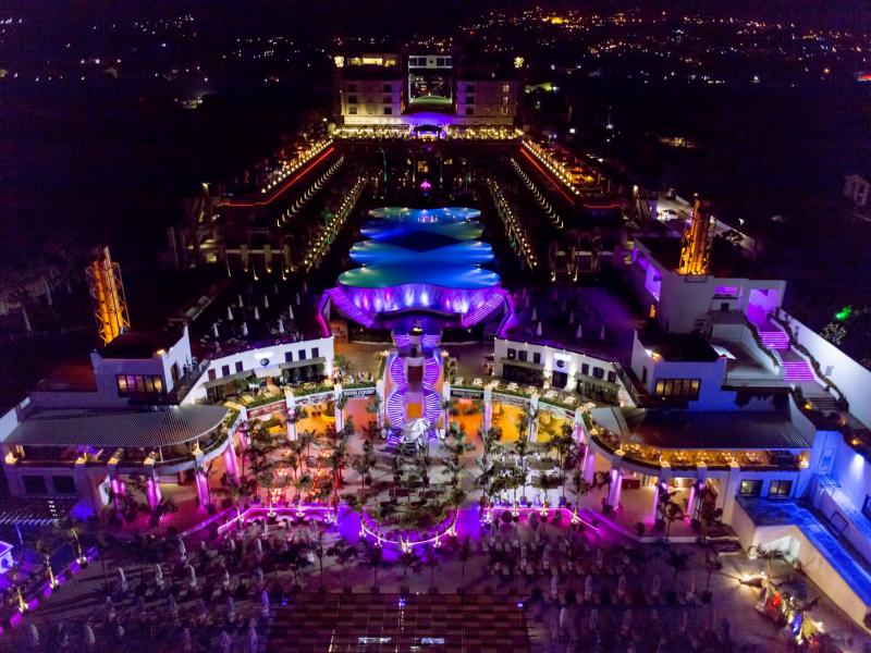 Kıbrıs Yıl Sonu Özel 5* Cratos Premium Hotel Konaklama