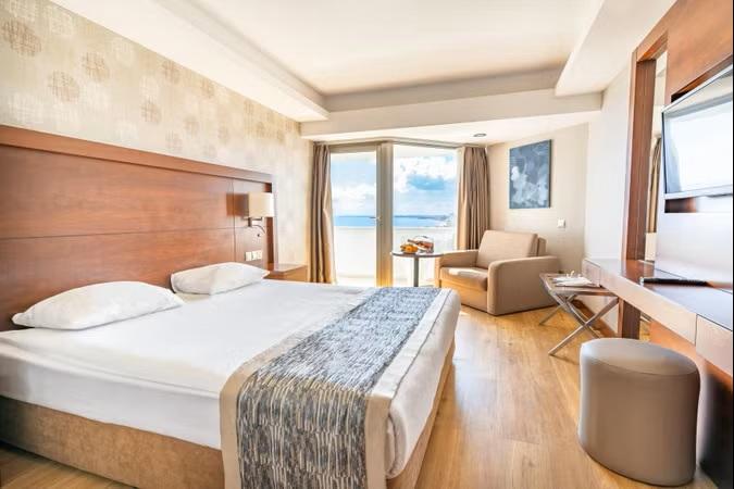 Çocuk Festivali 5* Salamis Bay Conti Hotel Konaklama | 2 Gece 3 Gün