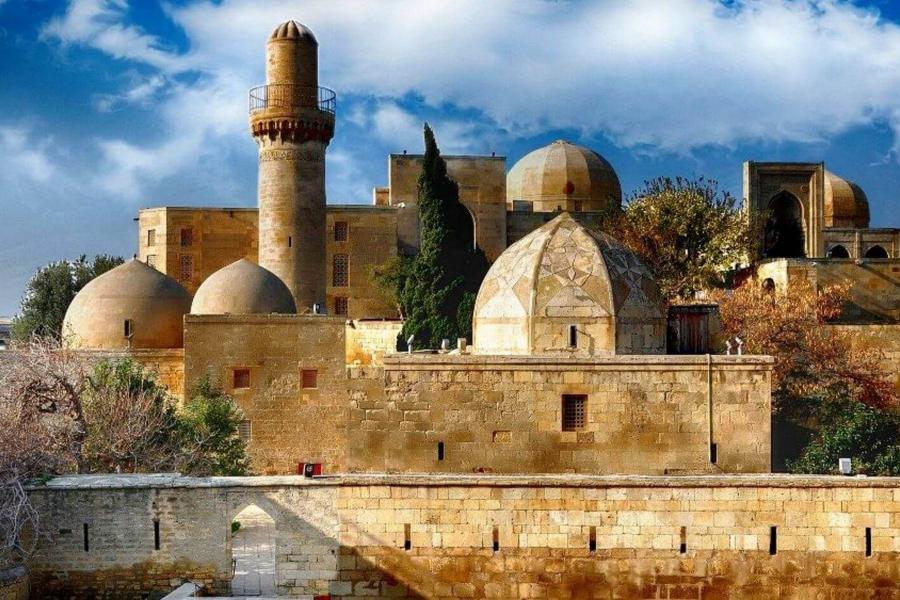 İzmir Çıkışlı Ateşin Işığında Azerbaycan & Bakü Turu