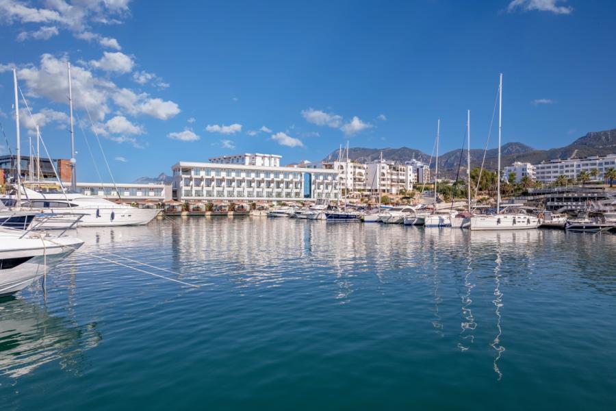 Les Ambassadeurs Hotel 5*