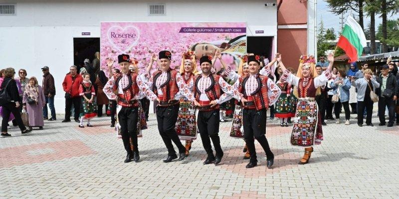 ANKARA ÇIKIŞLI GÜNÜBİRLİK ISPARTA GÜL FESTİVALİ TURU