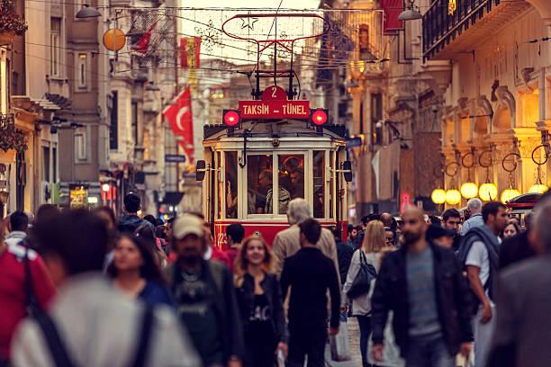 ANKARA ÇIKIŞLI İSTANBUL TURU (RESTORANDA KAHVALTI İLE)