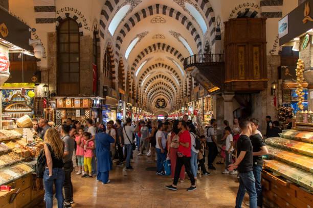 ANKARA ÇIKIŞLI İSTANBUL TURU (RESTORANDA KAHVALTI İLE)