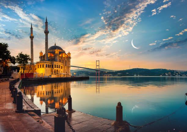 ANKARA ÇIKIŞLI İSTANBUL TURU (RESTORANDA KAHVALTI İLE)