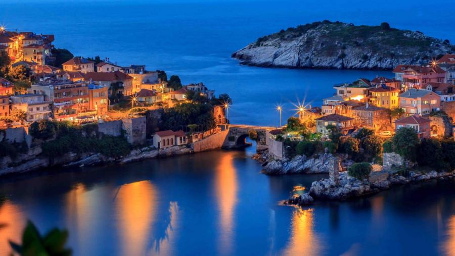 ANKARA ÇIKIŞLI SAFRANBOLU AMASRA TURU (RESTORANDA KAHVALTI)