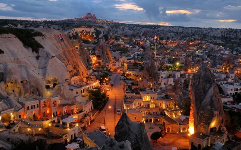 ANKARA ÇIKIŞLI KAPADOKYA ve IHLARA VADİSİ TURU 1 GECE 2 GÜN