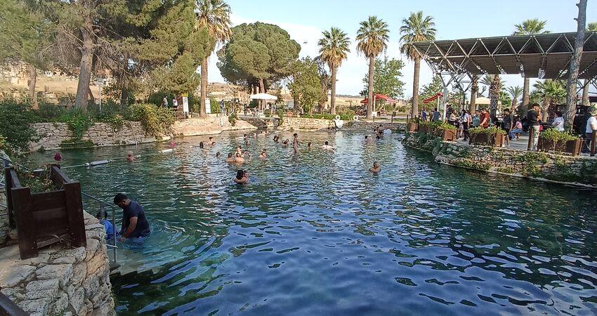 Alaçatı, Pamukkale ve Salda Gölü Rüyası – Termal Otelli Kültür & Tatil Turu