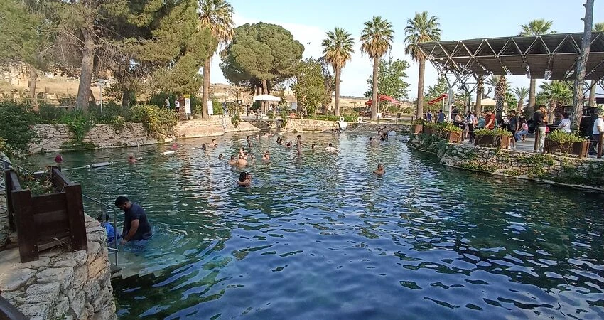 Bozcaada Ayvalık Çeşme Pamukkale Salda Gölü Turu | 3 Gece 4 Gün