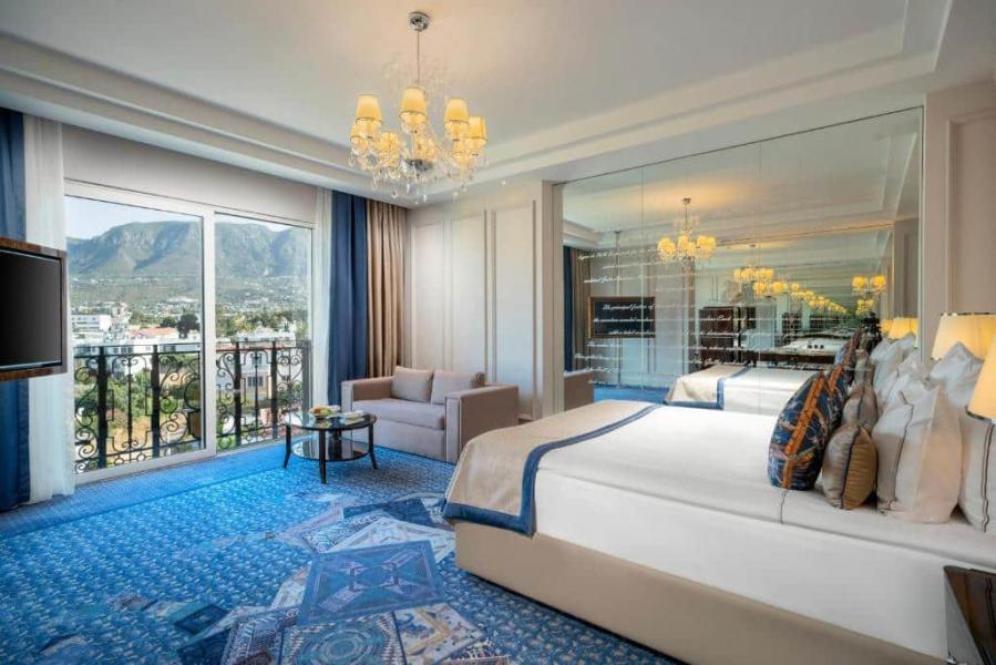 Kaya Palazzo Resort Casino 