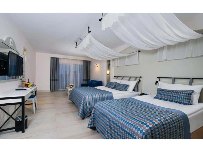 Limak Cyprus Deluxe Hotel
