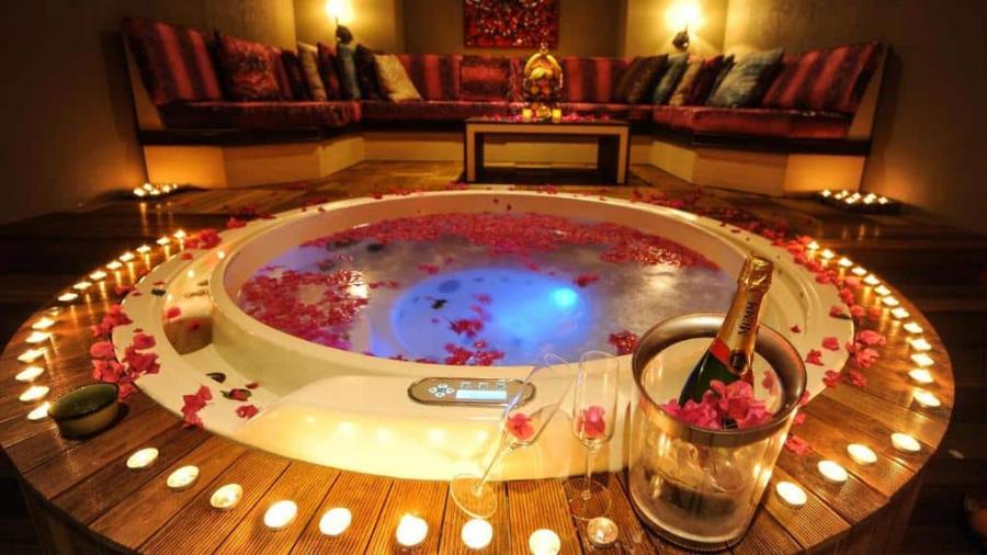 Cratos Premium Hotel Casino Port Spa