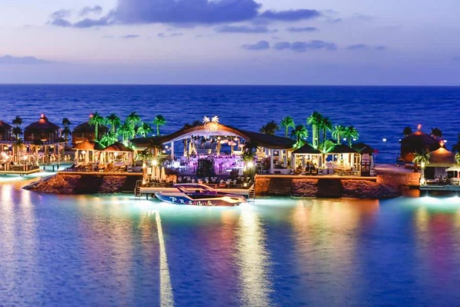 Cratos Premium Hotel Casino Port Spa