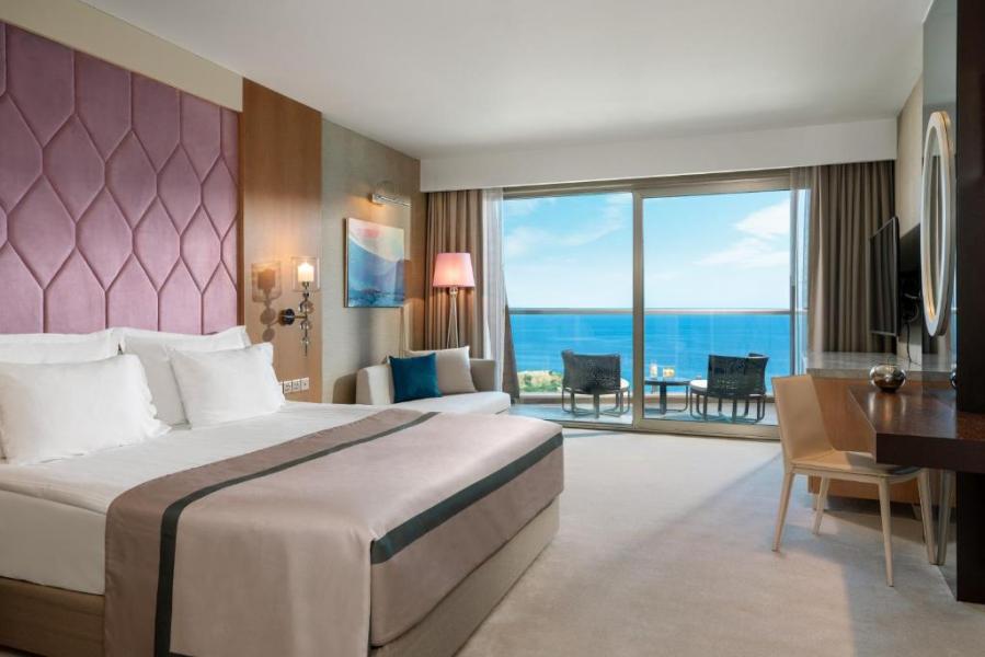 Elexus Hotel Resort Casino