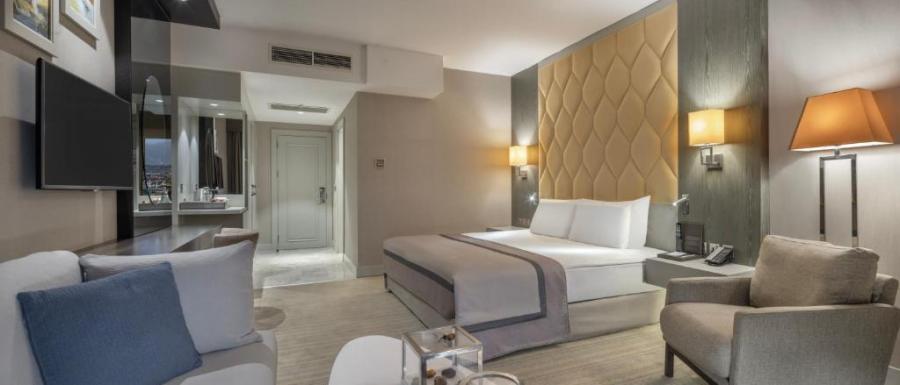 Elexus Hotel Resort Casino