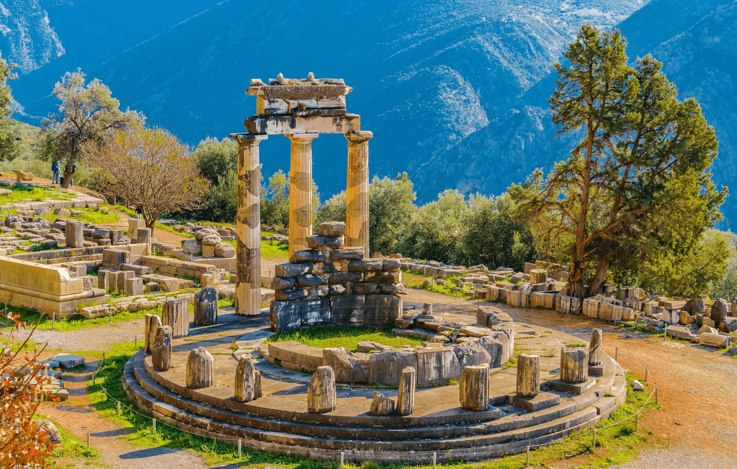 Bayramca Tur Yunanistan turu – Delphi Antik Kenti (Tholos Tapınağı); Atina çıkışlı günübirlik veya konaklamalı seçenekler