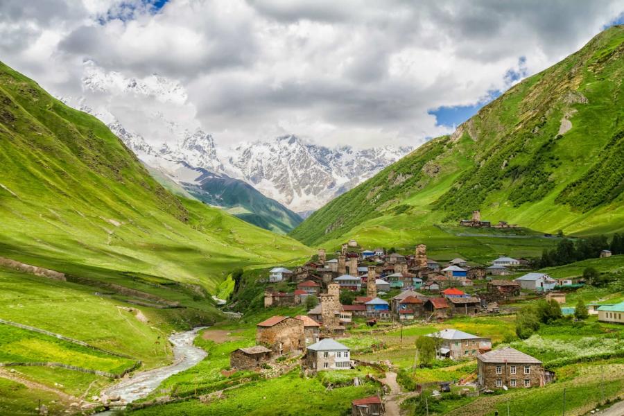 Gürcistan Svaneti Kafkas Dağları Düşler Dünyası Doğa Turu 6 Gece 7 Gün