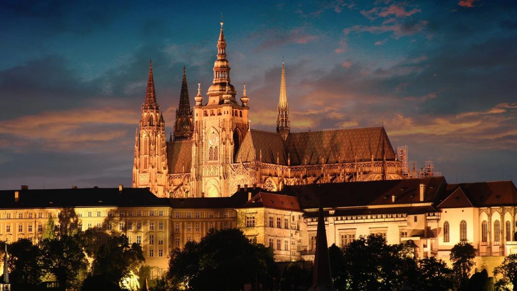 Orta Avrupa Turu 7 Gece 8 Gün