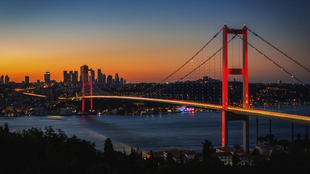 Mini İstanbul & Beyaz Show Turu