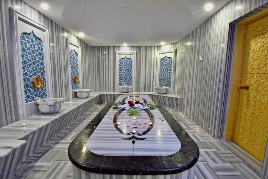 Kıbrıs Turu 3 Gece 4 Gün Riverside Garden Resort Konaklamalı 