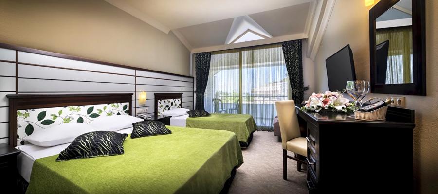 Rox Resort Hotel
