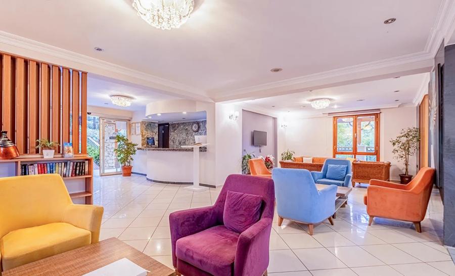 Perdikia Hill Family Hill