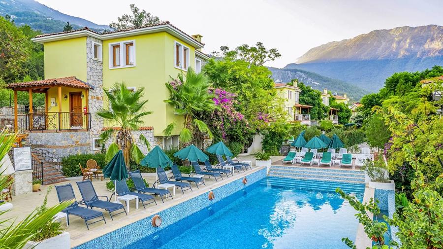 Perdikia Hill Family Hill