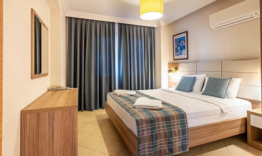 Perdikia Hill Family Hill