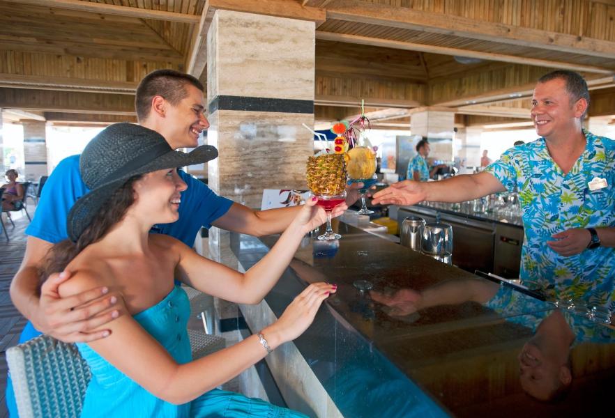 Crystal Tat Beach Golf Resort & Spa