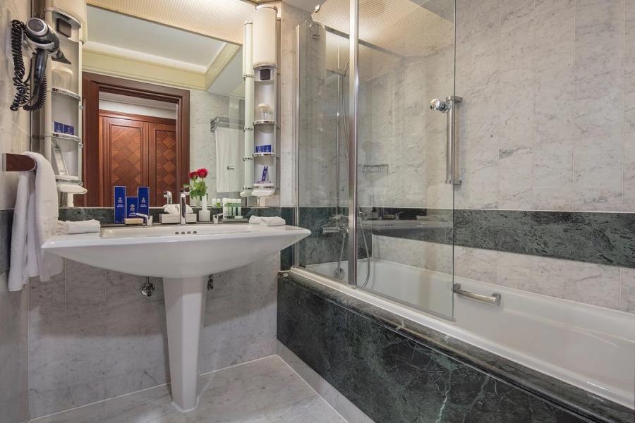 Merit Crystal Cove Hotel Casino Spa