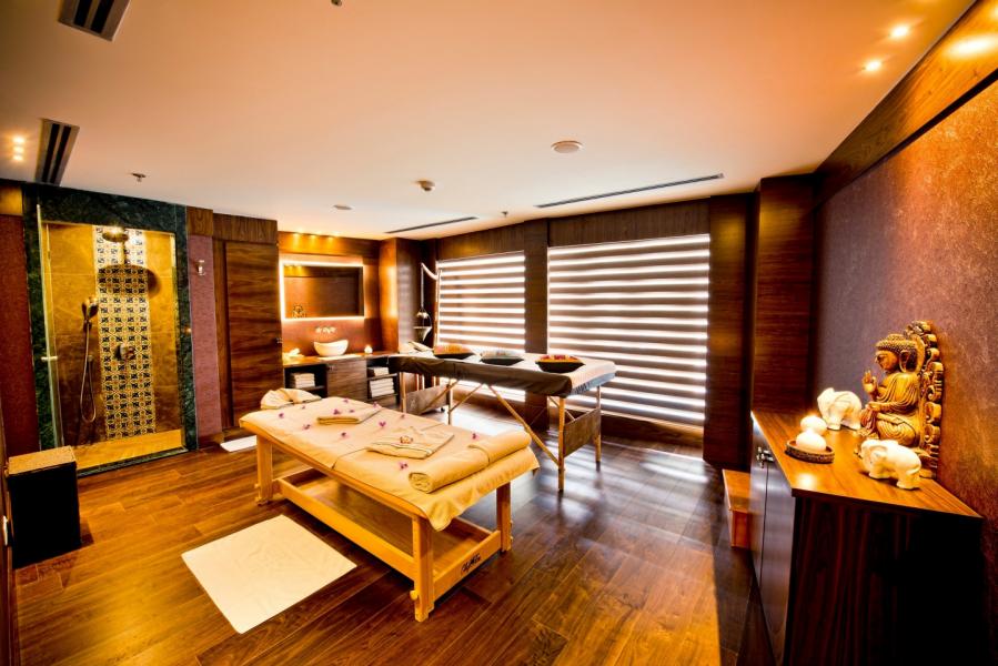 Merit Park Hotel