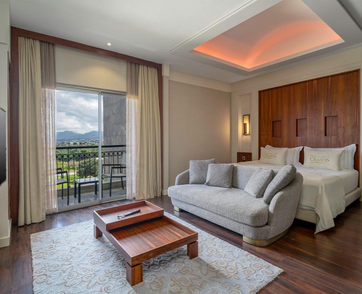 Cratos Premium Hotel