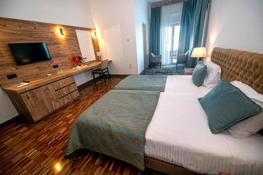 Dome Hotel