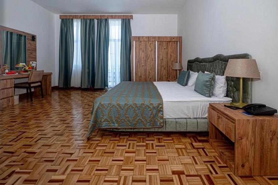 Dome Hotel