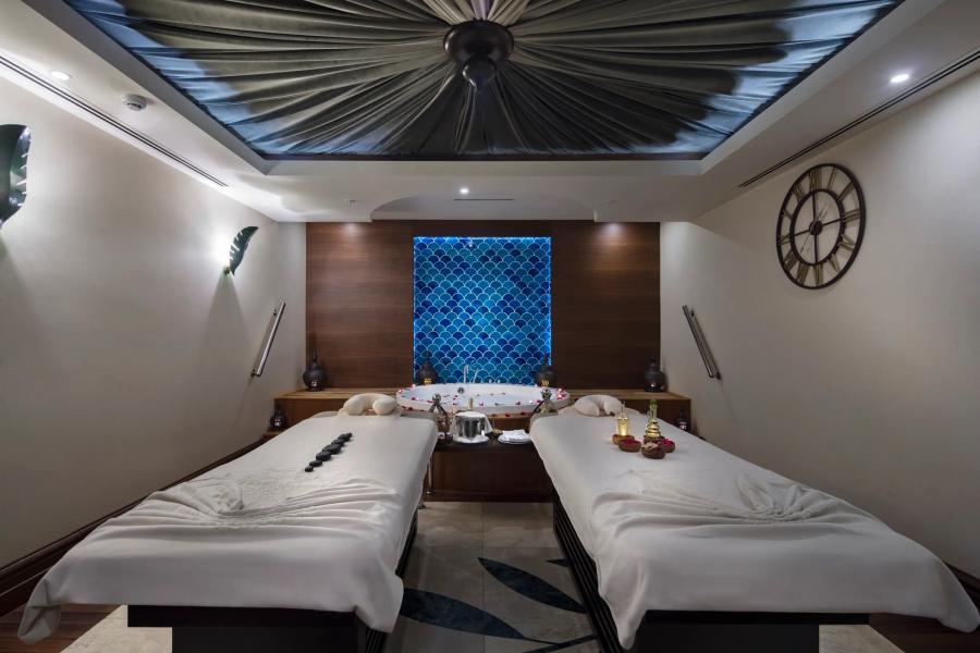 Merit Royal Premium Hotel 