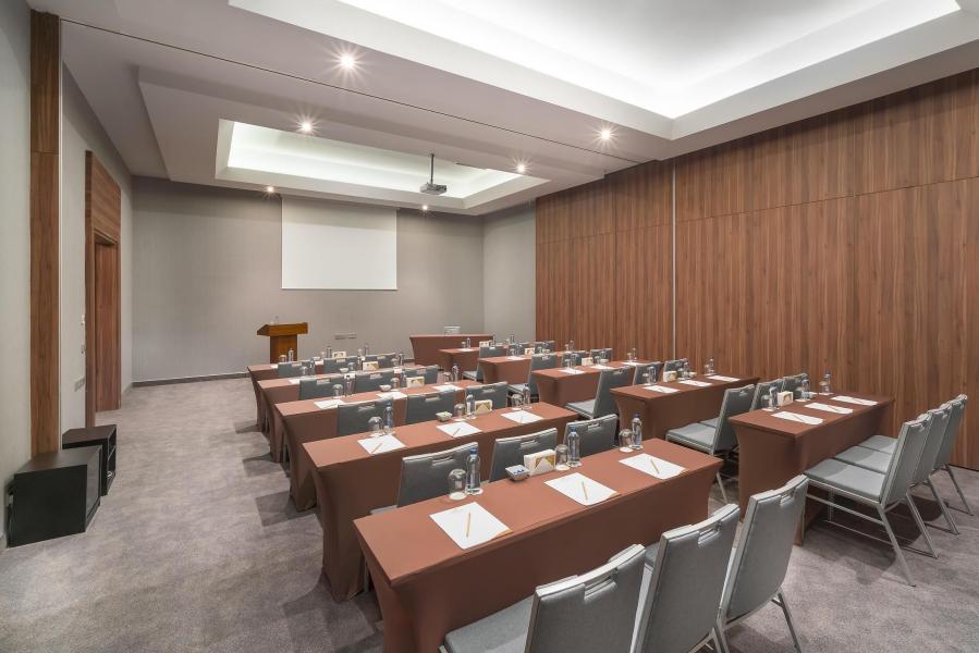 Concorde Luxury Resort & Casino & Convention & SPA 