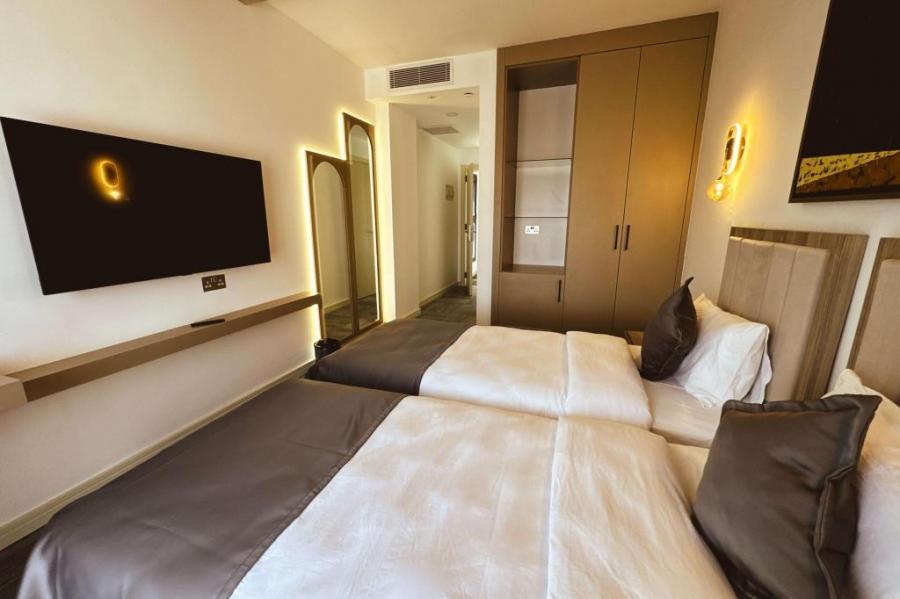Dorana Art Hotel
