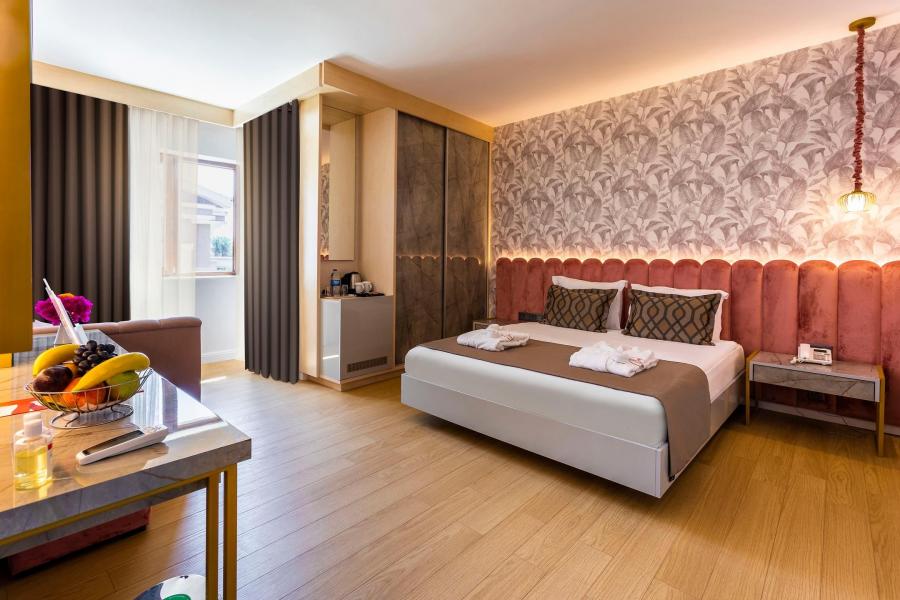 Club Hotel Turan Prince World