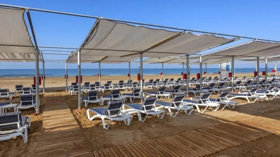 Glamour Resort & Spa 