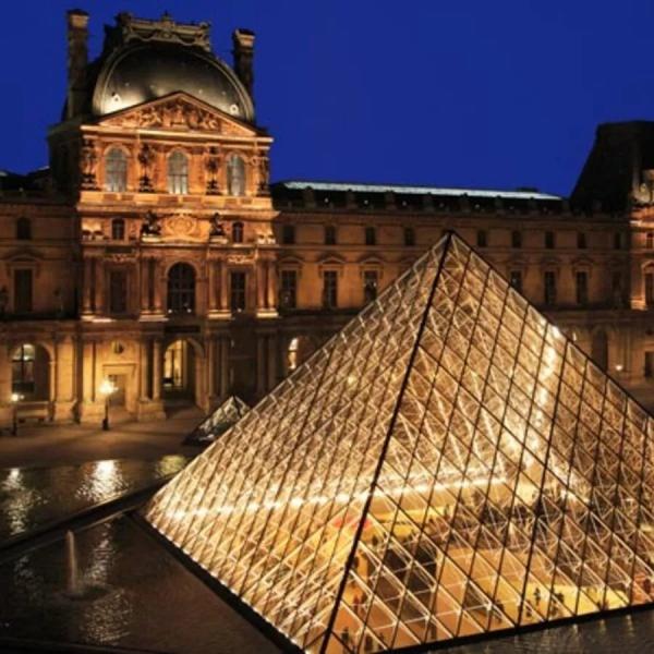 İstanbul Çıkışlı Benelüx & Paris Turu 2026 PC (CRL-CRL)